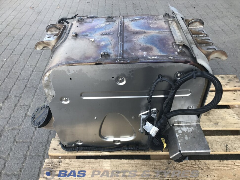 Renault  - Заглушител за Камион: снимка 3 Renault  - Заглушител за Камион: снимка 3