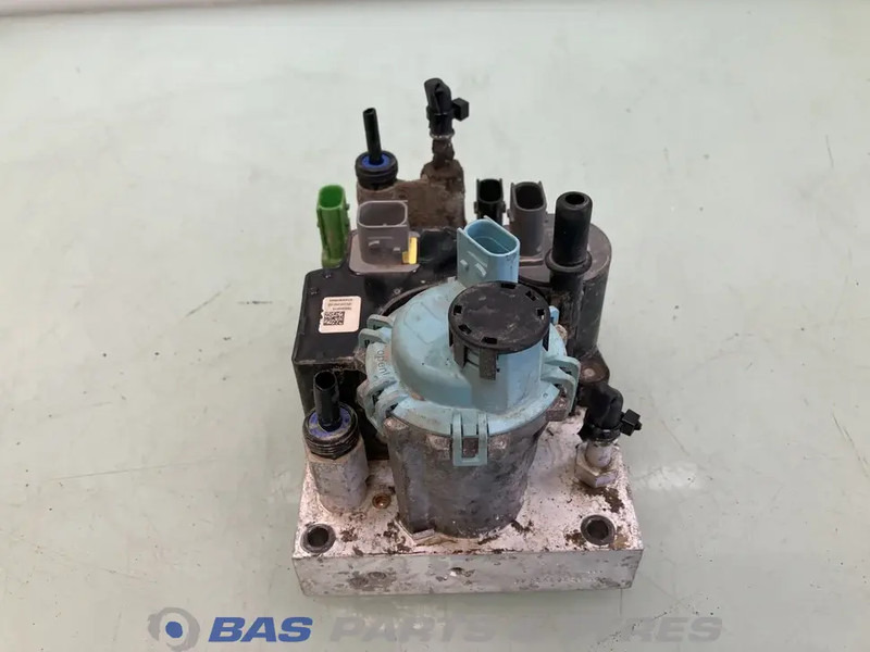 Volvo AdBlue pomp Volvo 21679299 - Резервни части за Камион: снимка 4 Volvo AdBlue pomp Volvo 21679299 - Резервни части за Камион: снимка 4