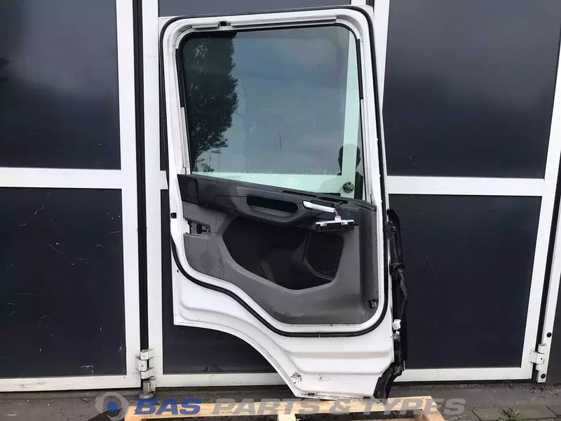 Scania G-Serie NextGen Portier Links Scania 2072639 - Врата и части за Камион: снимка 2 Scania G-Serie NextGen Portier Links Scania 2072639 - Врата и части за Камион: снимка 2