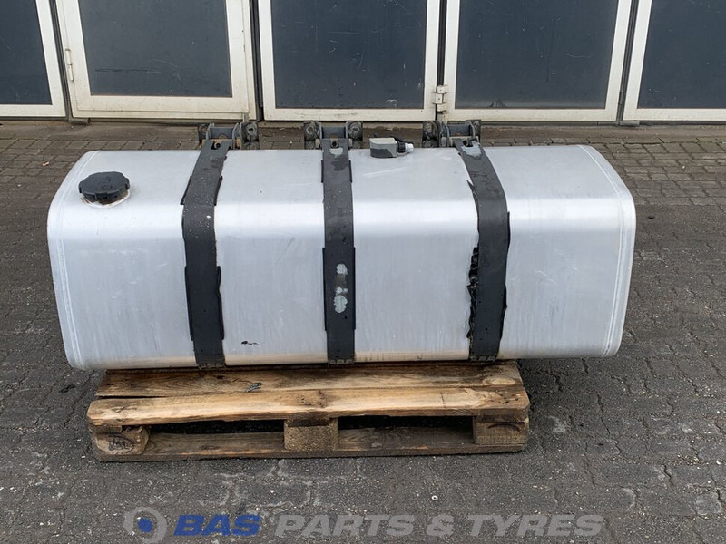 Volvo Brandstoftank Volvo 475 Liter G2010 - Резервоар за гориво за Камион: снимка 1 Volvo Brandstoftank Volvo 475 Liter G2010 - Резервоар за гориво за Камион: снимка 1
