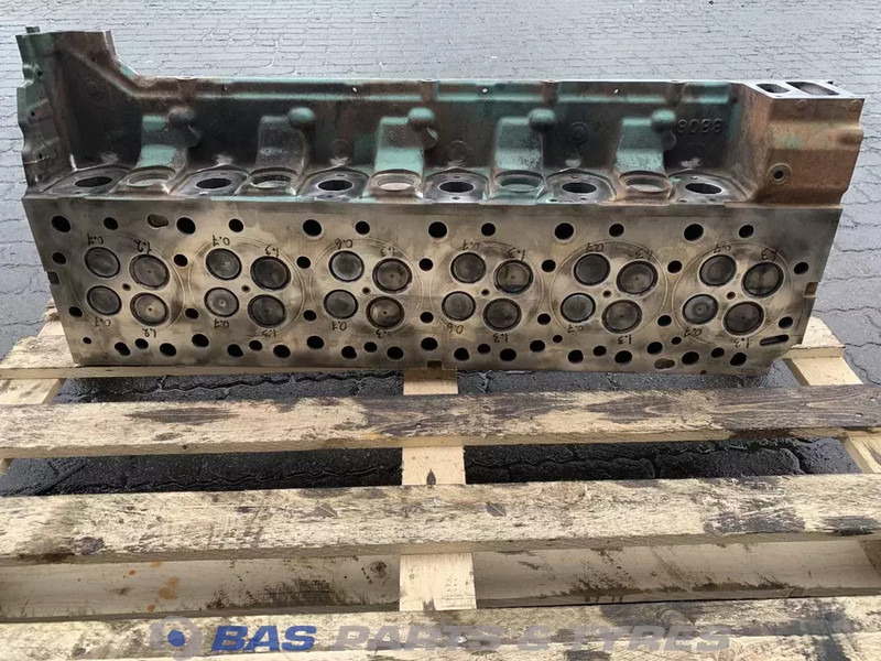 Volvo Cilinderkop Volvo D11C 450 C1 21092409 - Цилиндров блок за Камион: снимка 5 Volvo Cilinderkop Volvo D11C 450 C1 21092409 - Цилиндров блок за Камион: снимка 5