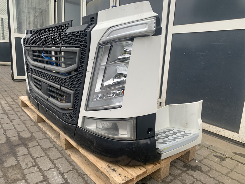 Volvo FH4 - Броня за Камион: снимка 2 Volvo FH4 - Броня за Камион: снимка 2