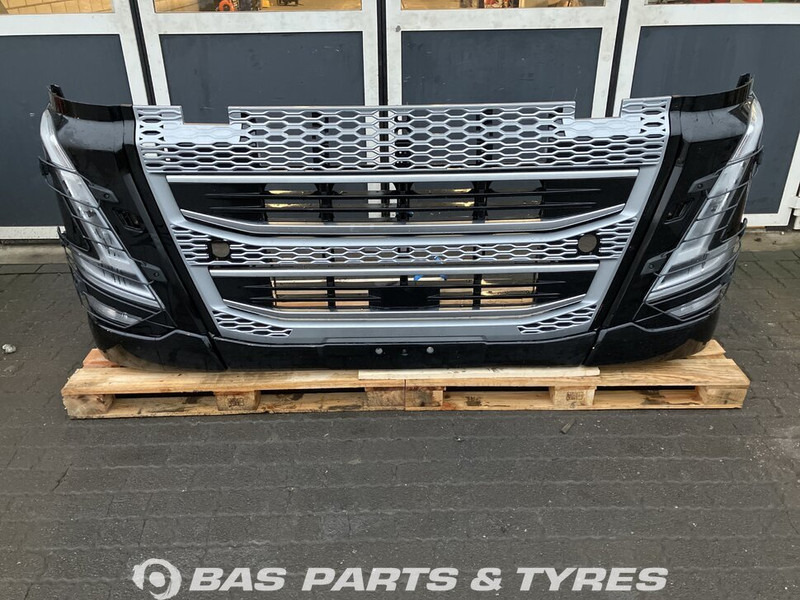 Volvo FH4B - Броня за Камион: снимка 1 Volvo FH4B - Броня за Камион: снимка 1