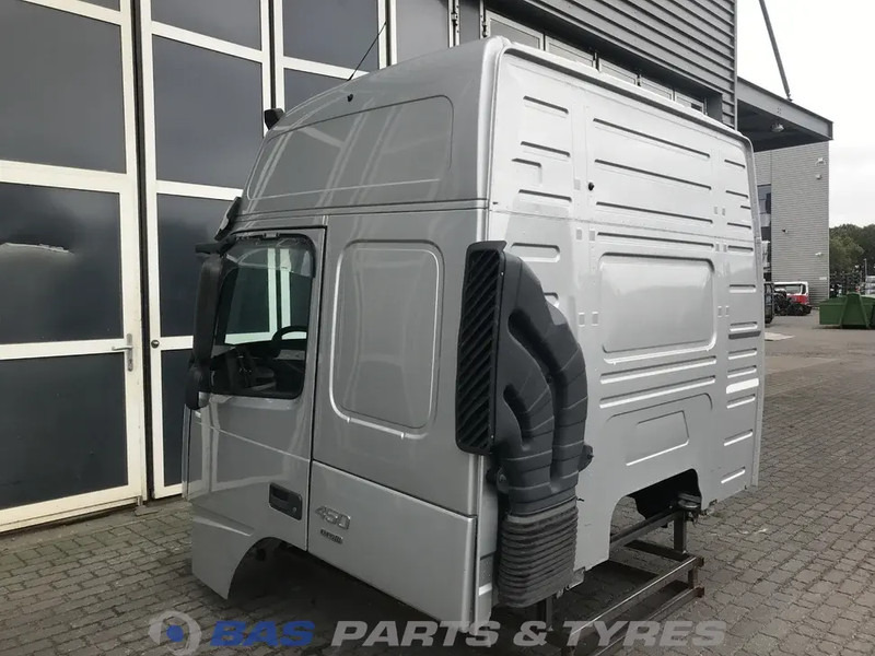 Volvo FM4 - Кабина и интериор за Камион: снимка 3 Volvo FM4 - Кабина и интериор за Камион: снимка 3