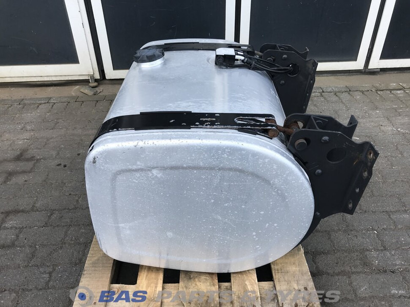 Volvo - Резервоар за гориво за Камион: снимка 2 Volvo - Резервоар за гориво за Камион: снимка 2