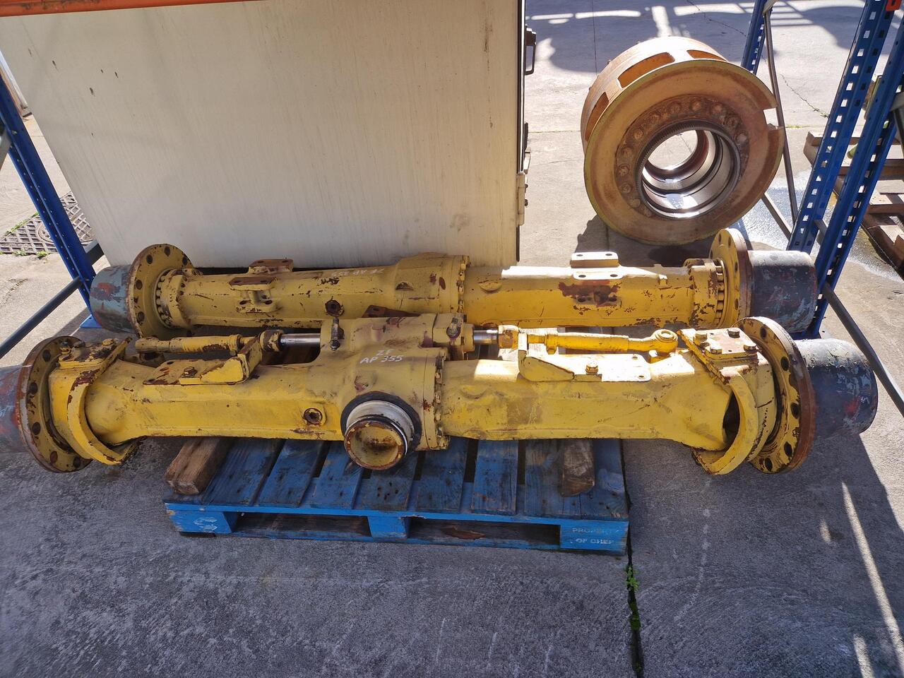 Eje ZF AP355 - Ос и части за Строителна техника: снимка 1 Eje ZF AP355 - Ос и части за Строителна техника: снимка 1