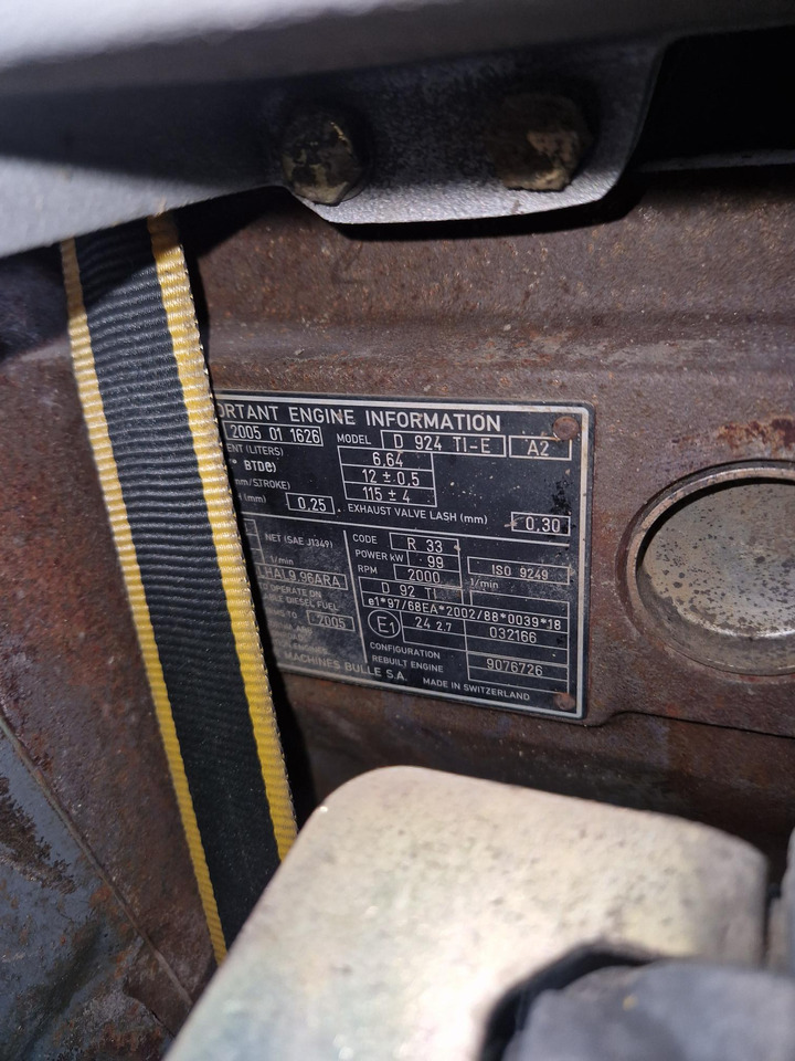 MOTOR LIEBHERR D924 TIE A2 - Двигател за Строителна техника: снимка 2 MOTOR LIEBHERR D924 TIE A2 - Двигател за Строителна техника: снимка 2