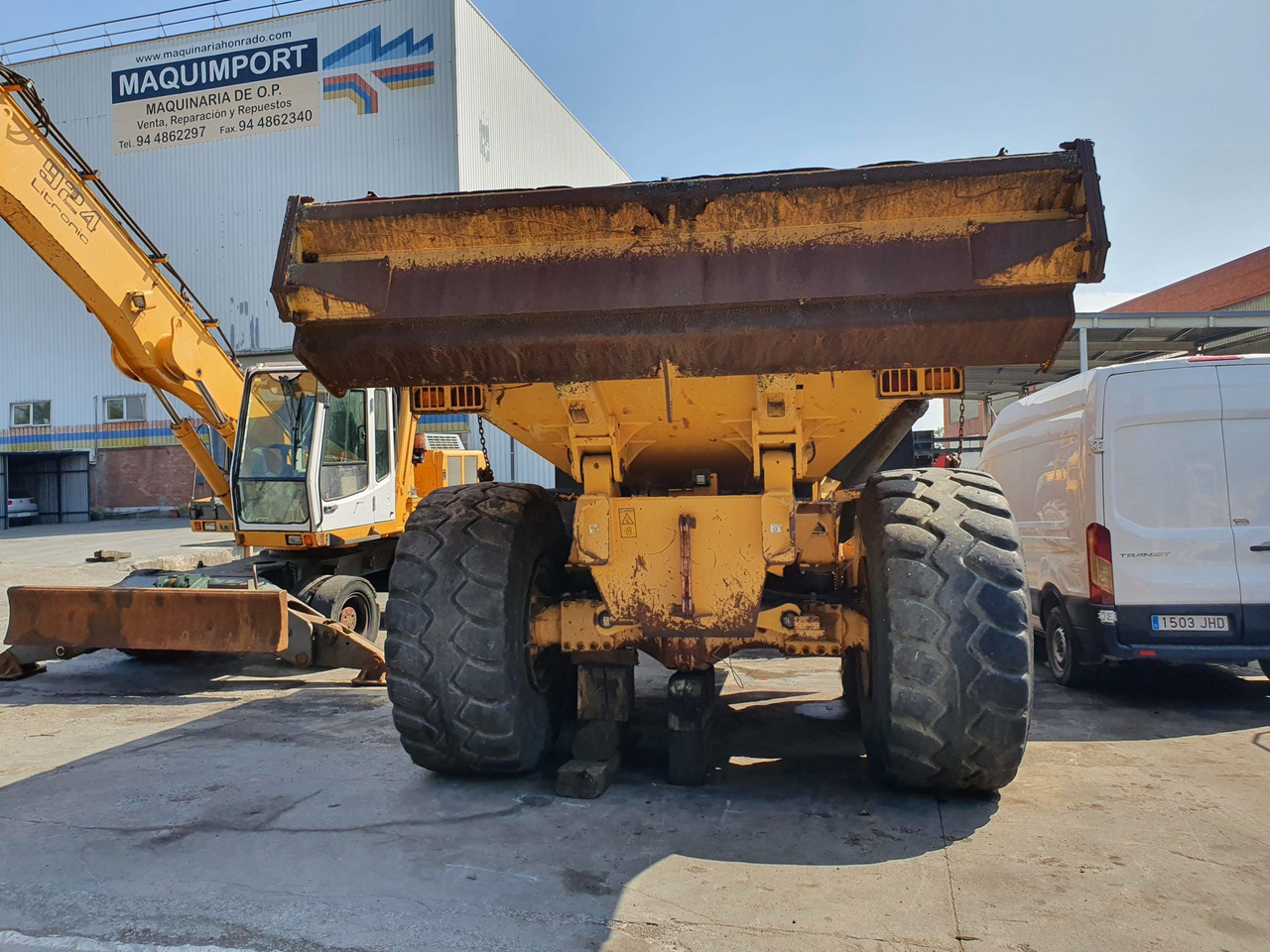 VOLVO A40D S/N: 10211 (2001) - Съчленен самосвал: снимка 3 VOLVO A40D S/N: 10211 (2001) - Съчленен самосвал: снимка 3