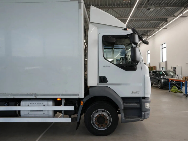 DAF LF 250 FA 12t, Gesloten Bak, Laadklep 1,5t, New Tacho - Камион фургон: снимка 4 DAF LF 250 FA 12t, Gesloten Bak, Laadklep 1,5t, New Tacho - Камион фургон: снимка 4