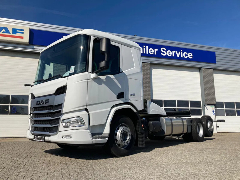 DAF XD 450 FAN CHASSIS SLEEPER CAB PTO STEERING LIFTAXLE 480WB - NEW - Шаси кабина: снимка 5 DAF XD 450 FAN CHASSIS SLEEPER CAB PTO STEERING LIFTAXLE 480WB - NEW - Шаси кабина: снимка 5