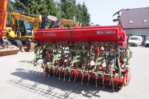 Agregat uprawowo-siewny Kuhn HRB 301 2000 brona aktywna wirująca KUHN NODET - Комбинирана сеялка: снимка 4 Agregat uprawowo-siewny Kuhn HRB 301 2000 brona aktywna wirująca KUHN NODET - Комбинирана сеялка: снимка 4