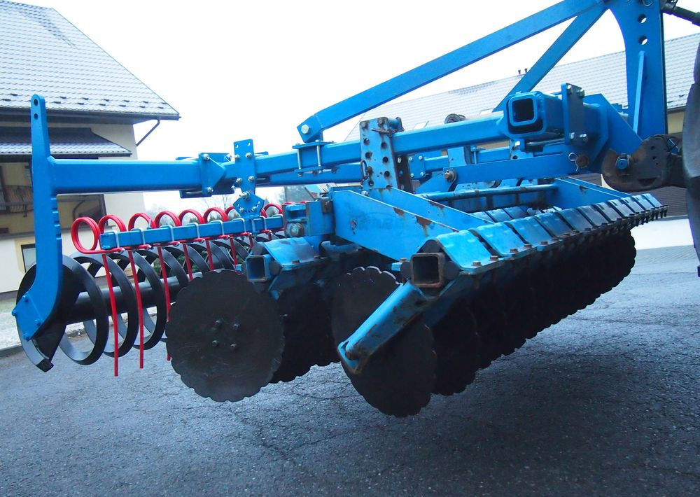 Brona talerzowa Rabe Werk RABE WERK Fielo biro 3000 2006 Brona talerzowa RABE - Дискова брана: снимка 3 Brona talerzowa Rabe Werk RABE WERK Fielo biro 3000 2006 Brona talerzowa RABE - Дискова брана: снимка 3
