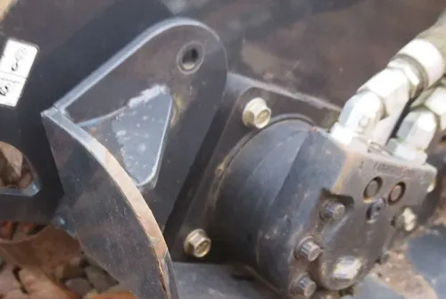 Glebogryzarka 2010 do BOBCATA - Роторна фреза: снимка 3 Glebogryzarka 2010 do BOBCATA - Роторна фреза: снимка 3