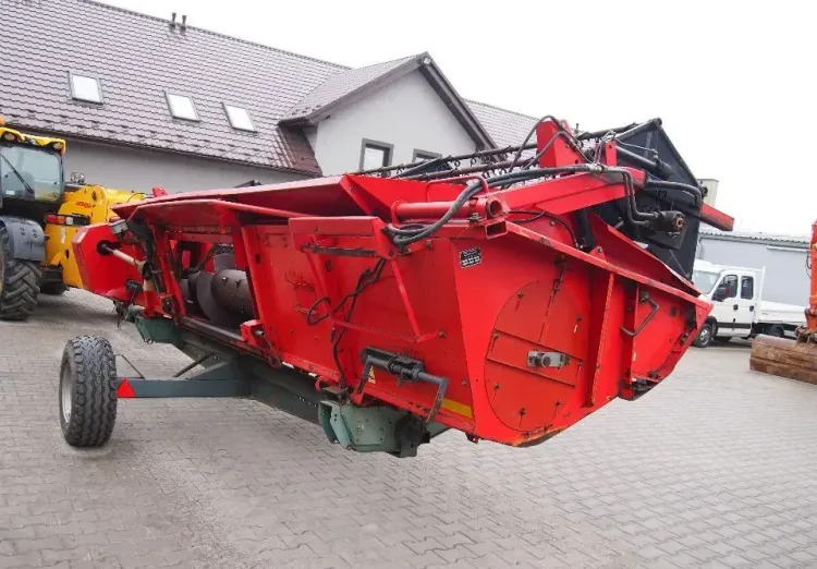 Heder Massey Ferguson Szerokość 5m pasuje do 32, 34, 36, 38, 42, 7254, 7272, 7278 - Хедер: снимка 3 Heder Massey Ferguson Szerokość 5m pasuje do 32, 34, 36, 38, 42, 7254, 7272, 7278 - Хедер: снимка 3