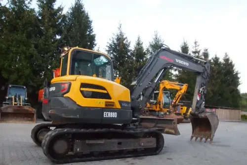 Koparka gąsienicowa Volvo ECR88D 2015 Koparka Volvo - Верижен багер: снимка 1 Koparka gąsienicowa Volvo ECR88D 2015 Koparka Volvo - Верижен багер: снимка 1