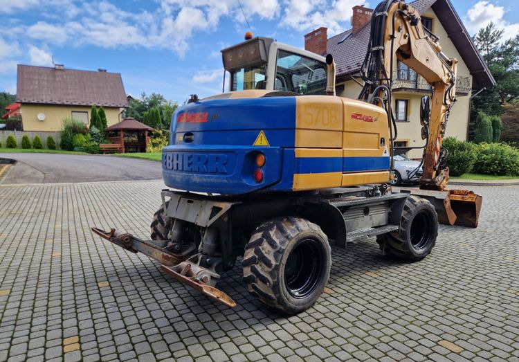 Koparka kołowa Liebherr A311 2008 Liebherr - Колесен багер: снимка 5 Koparka kołowa Liebherr A311 2008 Liebherr - Колесен багер: снимка 5