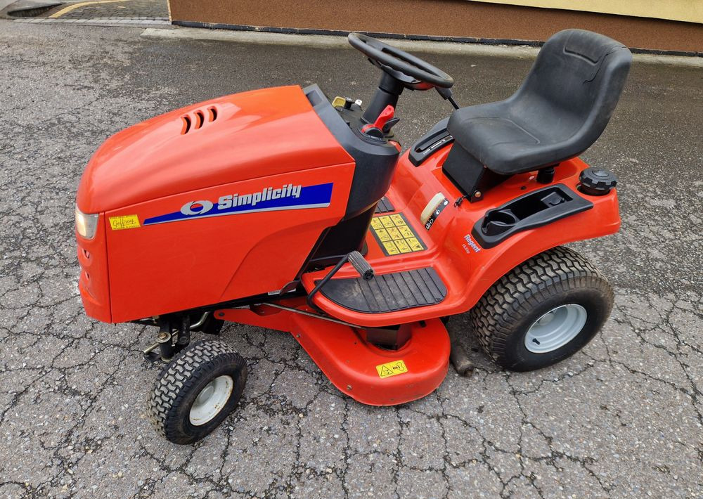 Kosiarka traktorek Simplicity Regent 18,5 Kosiarka Simplicity - Косачка за трева: снимка 1 Kosiarka traktorek Simplicity Regent 18,5 Kosiarka Simplicity - Косачка за трева: снимка 1