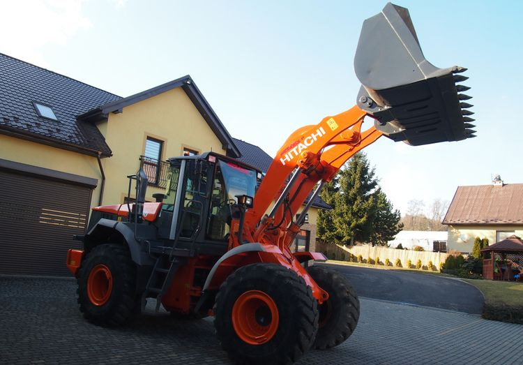 Ładowarka Hitachi ZW250 2010 Ładowarka Hitachi Waga, Centralne smarowanie - Колесен товарач: снимка 4 Ładowarka Hitachi ZW250 2010 Ładowarka Hitachi Waga, Centralne smarowanie - Колесен товарач: снимка 4