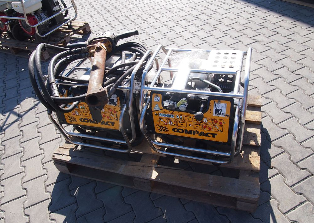 Młot hydraulczny wyburzeniowy JCB COMPACT 2010 Agregat hydrauliczny do młota wyburzeniowego JCB - Строително оборудване: снимка 5 Młot hydraulczny wyburzeniowy JCB COMPACT 2010 Agregat hydrauliczny do młota wyburzeniowego JCB - Строително оборудване: снимка 5