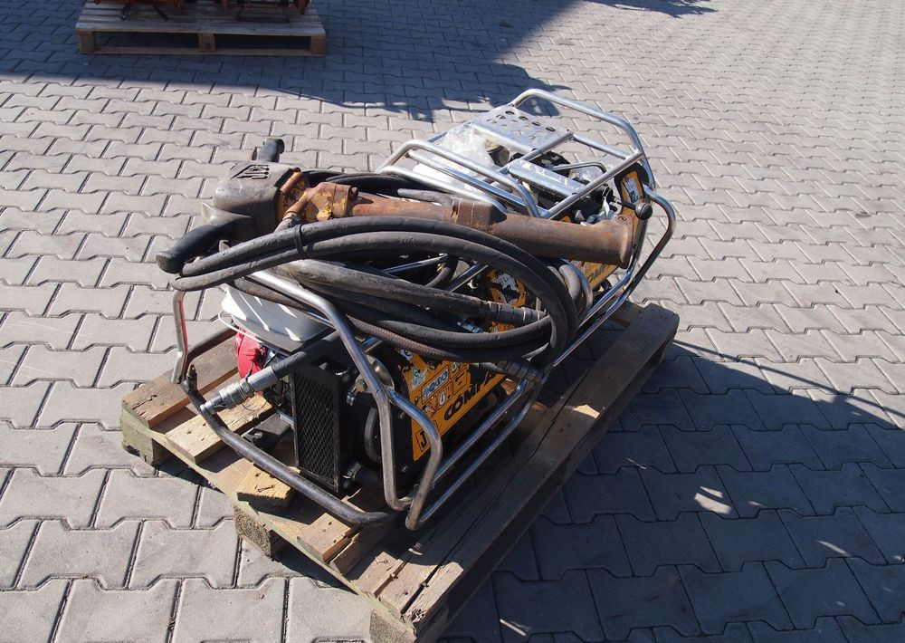 Młot hydraulczny wyburzeniowy JCB COMPACT 2010 Agregat hydrauliczny do młota wyburzeniowego JCB - Строително оборудване: снимка 2 Młot hydraulczny wyburzeniowy JCB COMPACT 2010 Agregat hydrauliczny do młota wyburzeniowego JCB - Строително оборудване: снимка 2