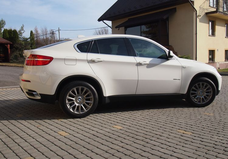 Samochód BMW X6 e71 xdrive40d Individual 2012 Samochód BMW X6 Individual - Джип: снимка 3 Samochód BMW X6 e71 xdrive40d Individual 2012 Samochód BMW X6 Individual - Джип: снимка 3