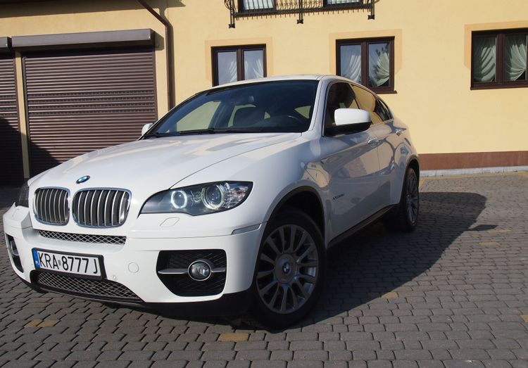 Samochód BMW X6 e71 xdrive40d Individual 2012 Samochód BMW X6 Individual - Джип: снимка 2 Samochód BMW X6 e71 xdrive40d Individual 2012 Samochód BMW X6 Individual - Джип: снимка 2