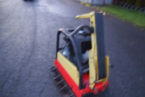 Ubijarka Dynapac Dynapac lg500 2010 Zagęszczarka Dynapac LG500 - Виброплоча: снимка 2 Ubijarka Dynapac Dynapac lg500 2010 Zagęszczarka Dynapac LG500 - Виброплоча: снимка 2