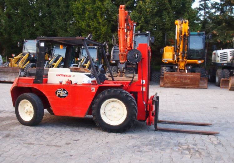 Wózek widłowy Manitou MC.20.HP 1992 - Дизелов мотокар: снимка 3 Wózek widłowy Manitou MC.20.HP 1992 - Дизелов мотокар: снимка 3