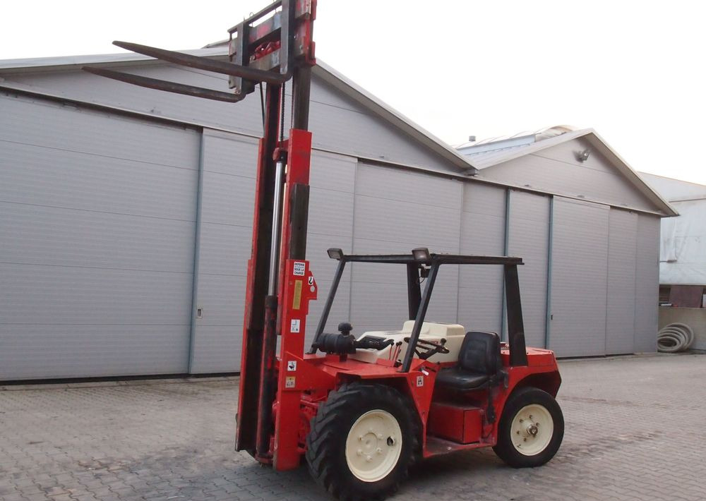 Wózek widłowy Manitou MC.20.HP 1992 - Дизелов мотокар: снимка 1 Wózek widłowy Manitou MC.20.HP 1992 - Дизелов мотокар: снимка 1