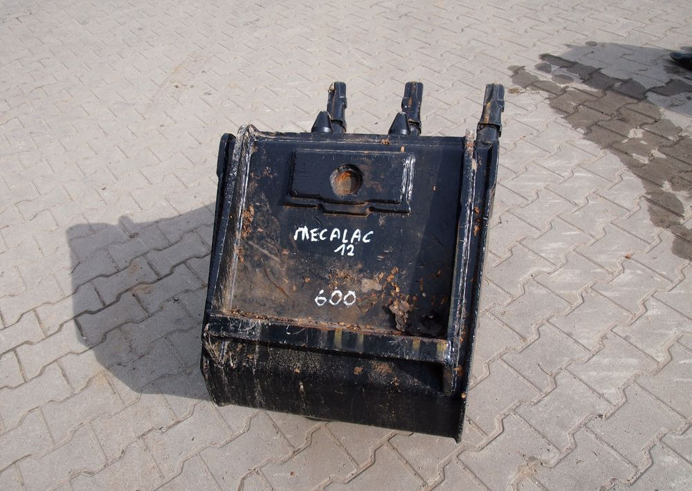 Wyposażenie Mecalac Mecalac 10, 11, 12, Łyżka kopiąca Mecalac 60cm - Кофа за багер: снимка 4 Wyposażenie Mecalac Mecalac 10, 11, 12, Łyżka kopiąca Mecalac 60cm - Кофа за багер: снимка 4
