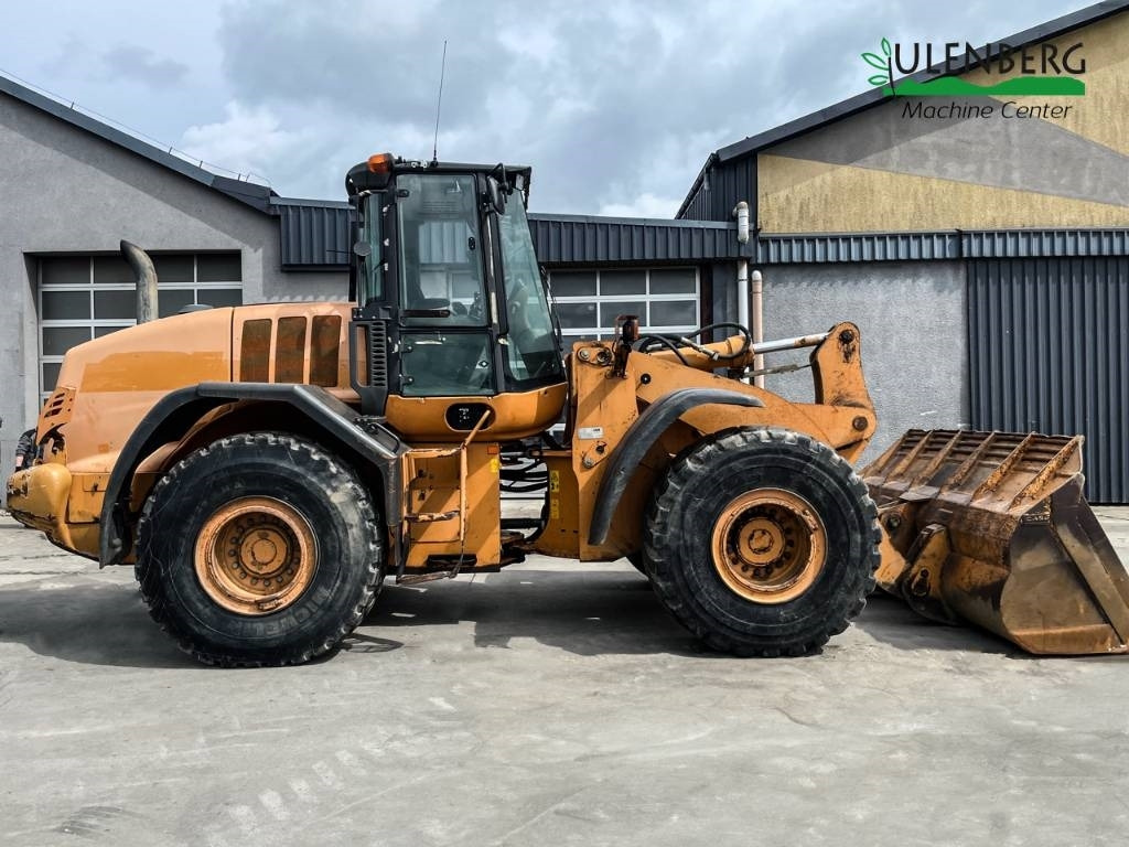 Case 821 E - Колесен товарач: снимка 3 Case 821 E - Колесен товарач: снимка 3