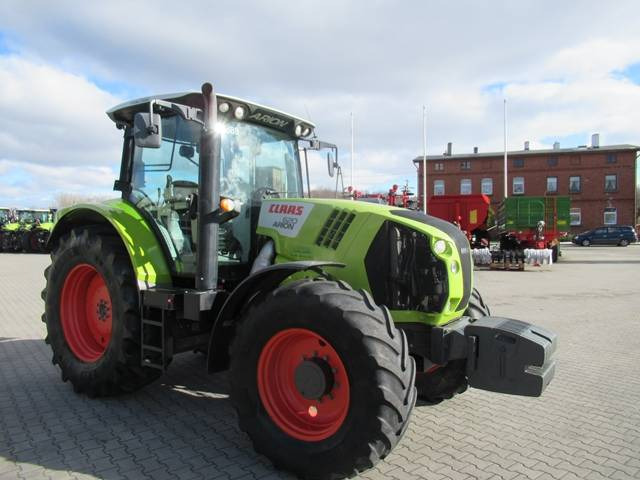 Трактор Claas Arion 620: снимка 4