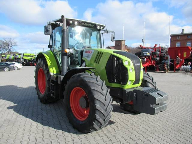 Трактор Claas Arion 620: снимка 30