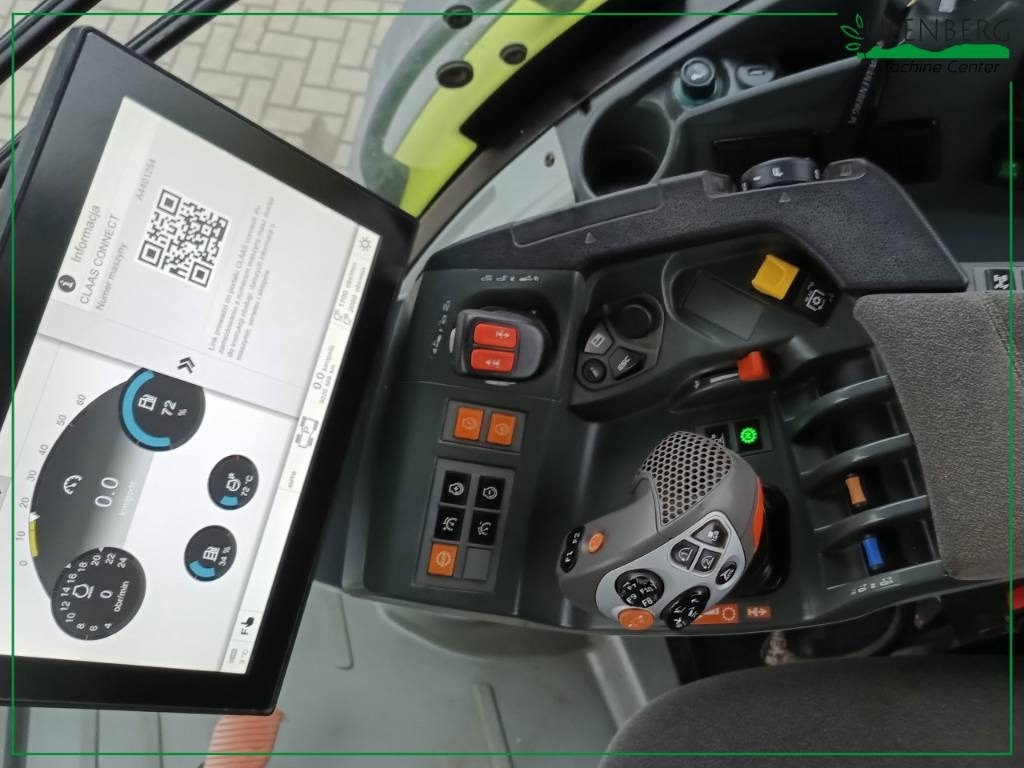 Трактор Claas Axion 930: снимка 7