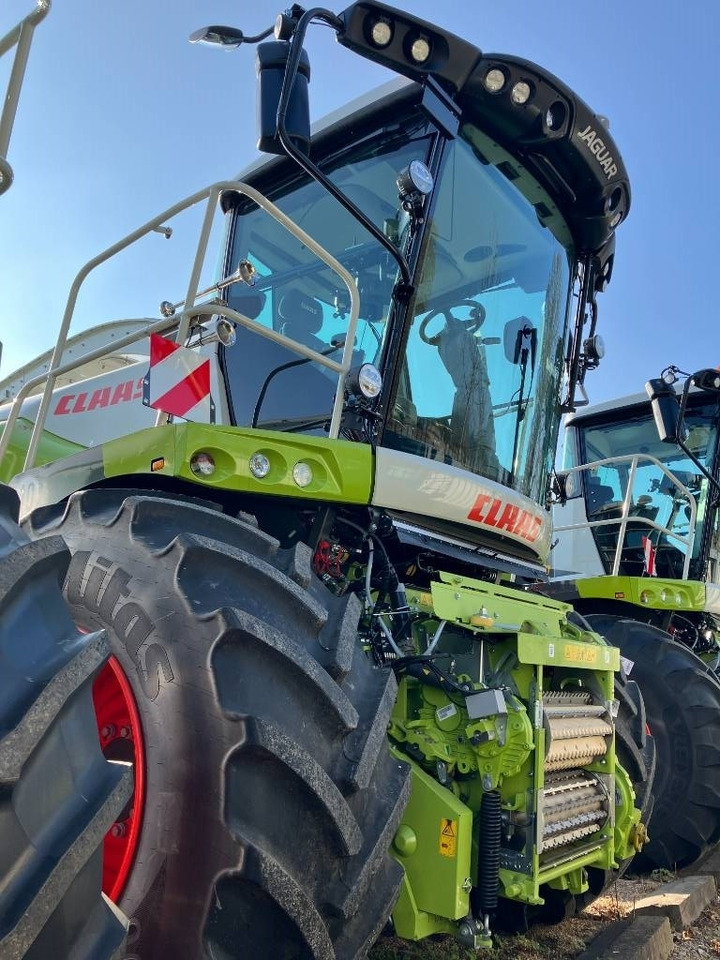 Claas Jaguar 950 - Силажокомбайн: снимка 1 Claas Jaguar 950 - Силажокомбайн: снимка 1