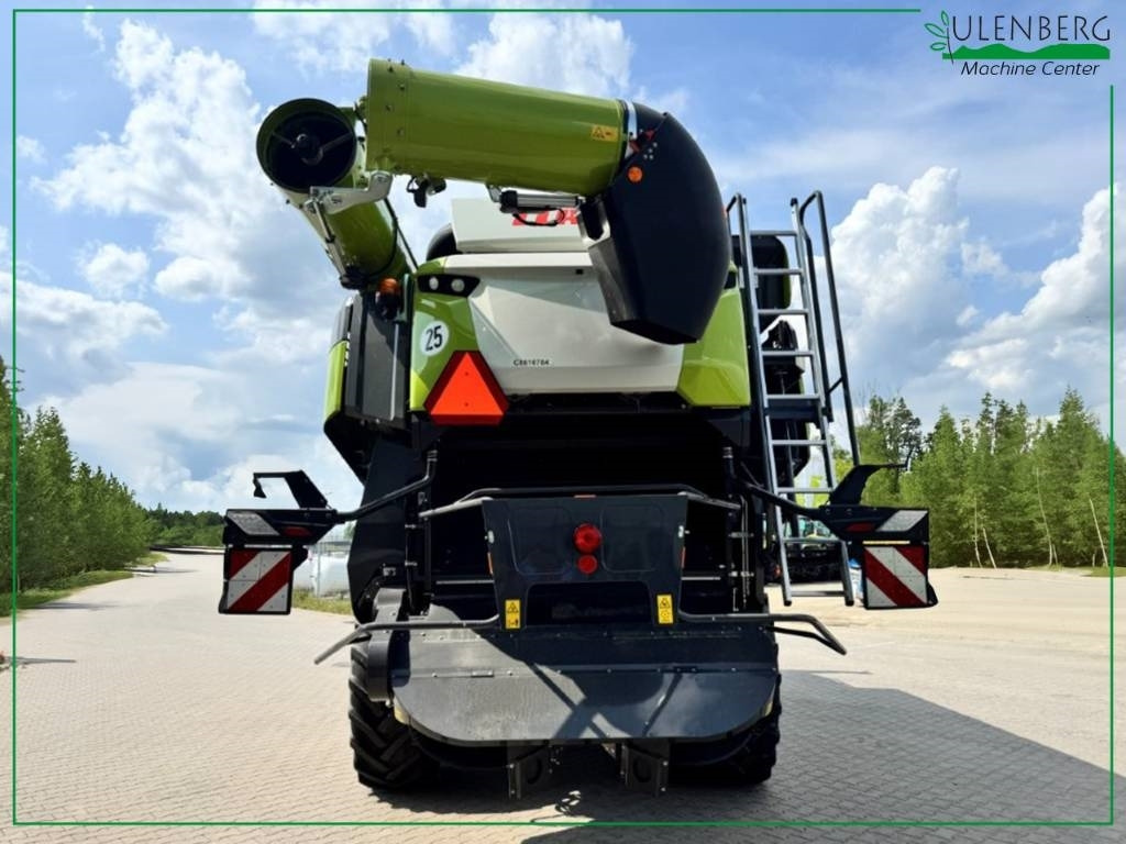 Claas Lexion 8800 Terra Trac - Зърнокомбайн: снимка 5 Claas Lexion 8800 Terra Trac - Зърнокомбайн: снимка 5