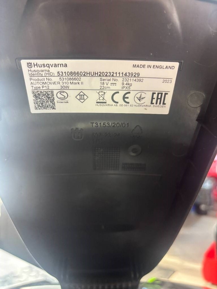 Husqvarna Automower 310 - Косачка за трева: снимка 4 Husqvarna Automower 310 - Косачка за трева: снимка 4