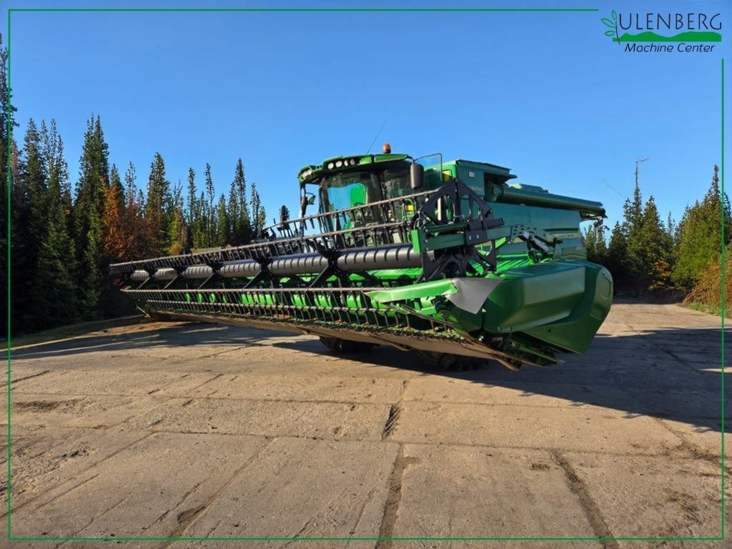 John Deere T 670 i - Зърнокомбайн: снимка 1 John Deere T 670 i - Зърнокомбайн: снимка 1
