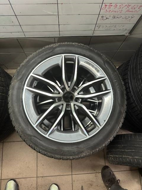 Pirelli P ZERO Winter 255/45/19 - Гума за Камион: снимка 1 Pirelli P ZERO Winter 255/45/19 - Гума за Камион: снимка 1