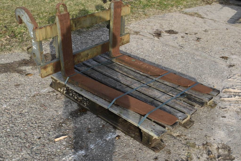 Вилици за Строителна техника Widły Do Ładowarki Volvo ,cat, case, kramer: снимка 6