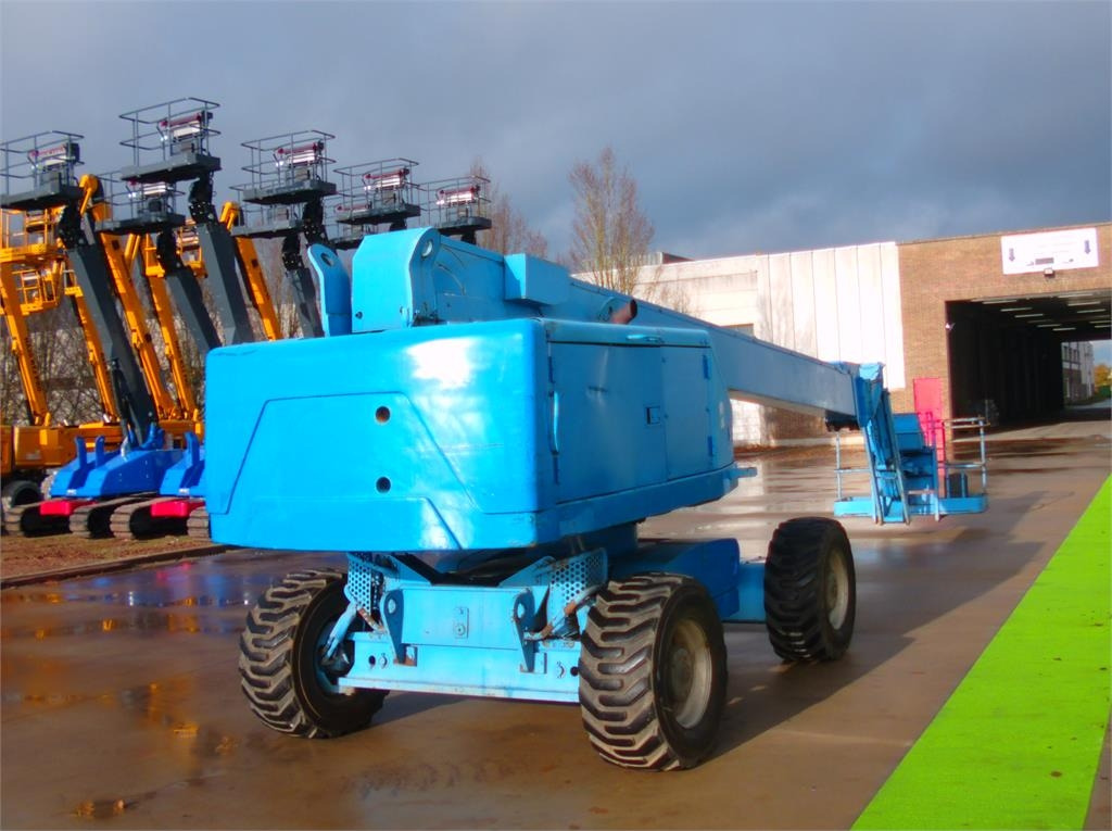 Aichi SP21AJ - Телескопична платформа: снимка 4 Aichi SP21AJ - Телескопична платформа: снимка 4