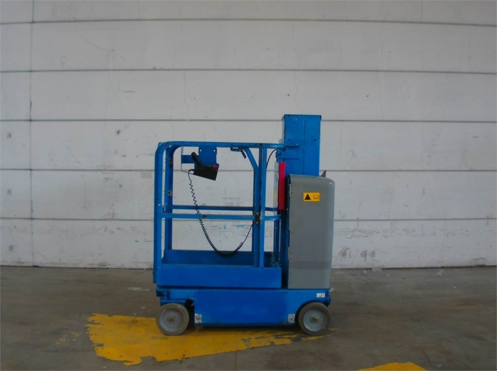 Genie GRC12 - Вертикална работна платформа: снимка 1 Genie GRC12 - Вертикална работна платформа: снимка 1