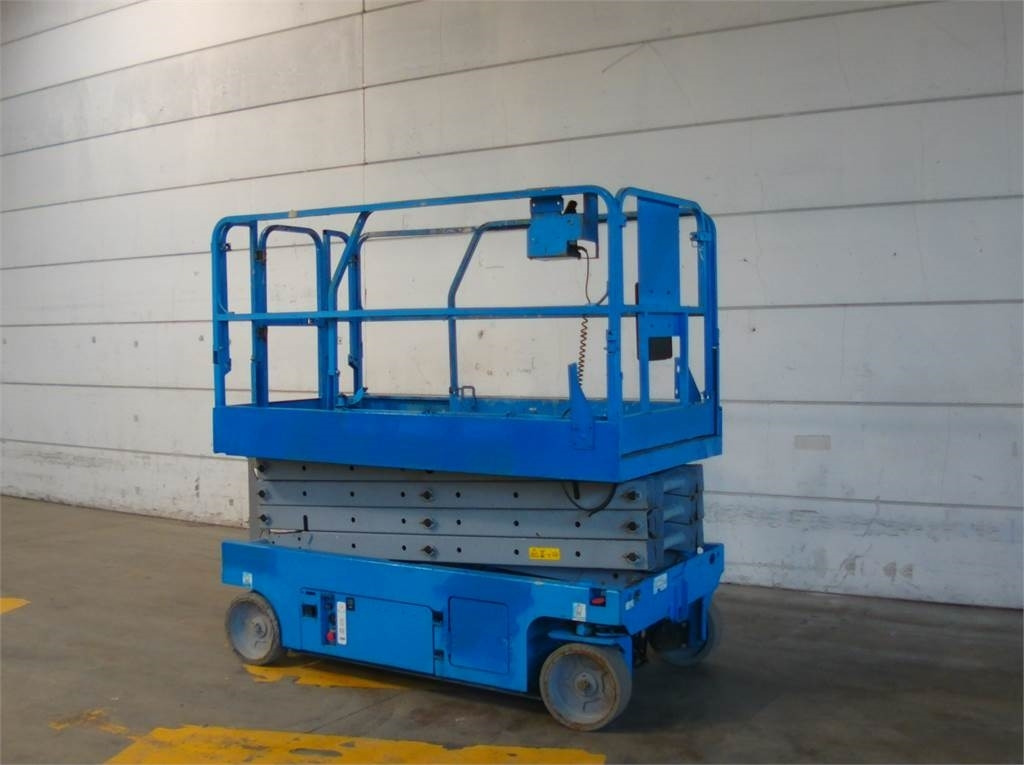 Genie GS2646 - Ножична работна платформа: снимка 3 Genie GS2646 - Ножична работна платформа: снимка 3