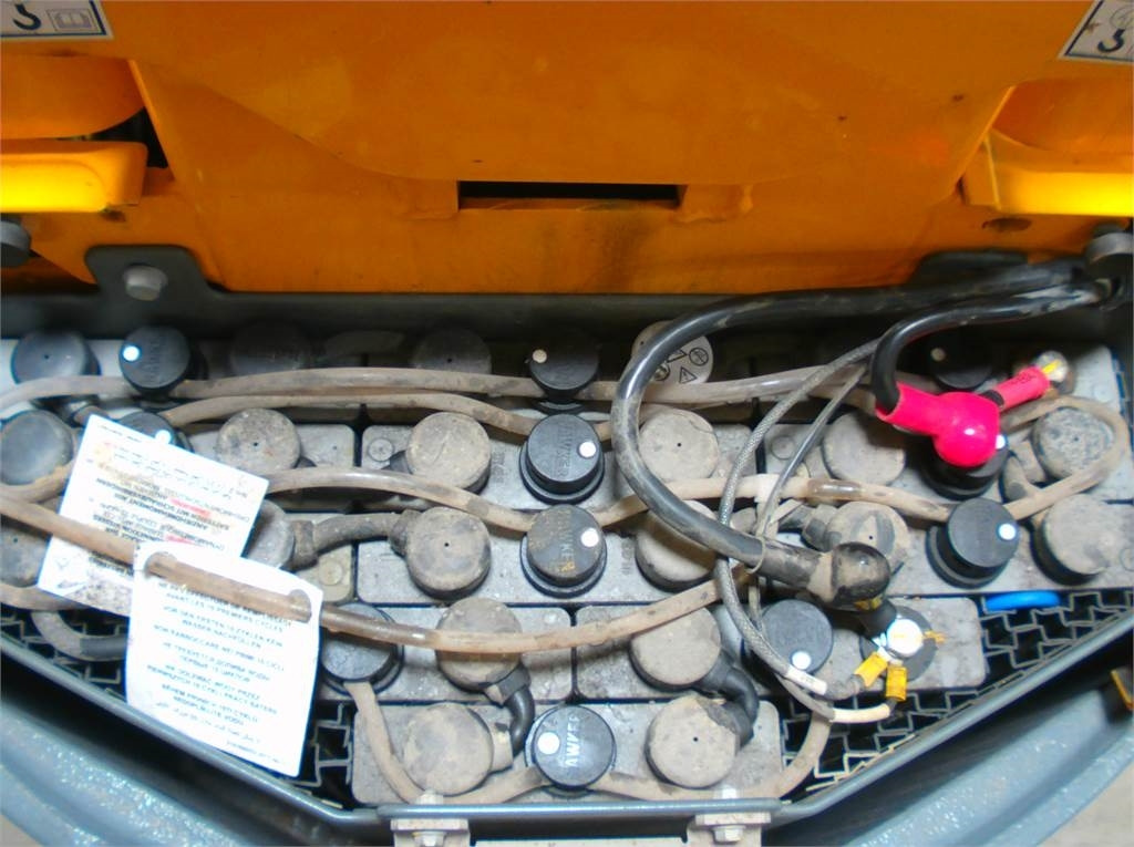 Haulotte STAR 10 - Вертикална работна платформа: снимка 5 Haulotte STAR 10 - Вертикална работна платформа: снимка 5