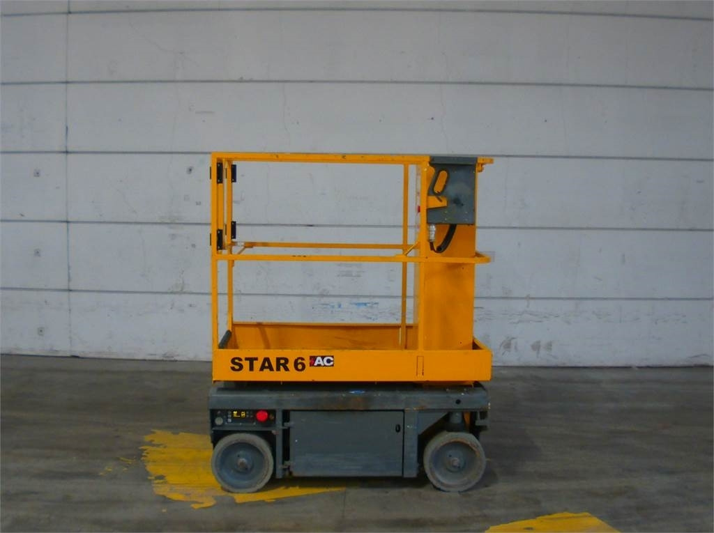 Haulotte STAR 6AC - Вертикална работна платформа: снимка 1 Haulotte STAR 6AC - Вертикална работна платформа: снимка 1