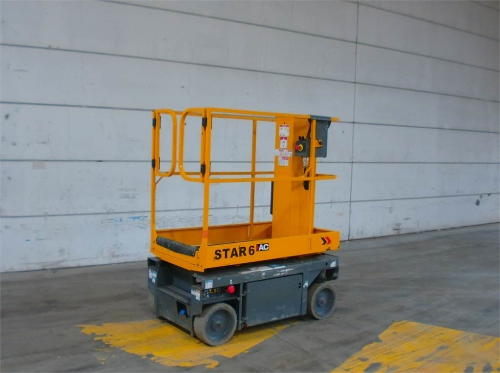 Haulotte STAR 6AC - Вертикална работна платформа: снимка 2 Haulotte STAR 6AC - Вертикална работна платформа: снимка 2