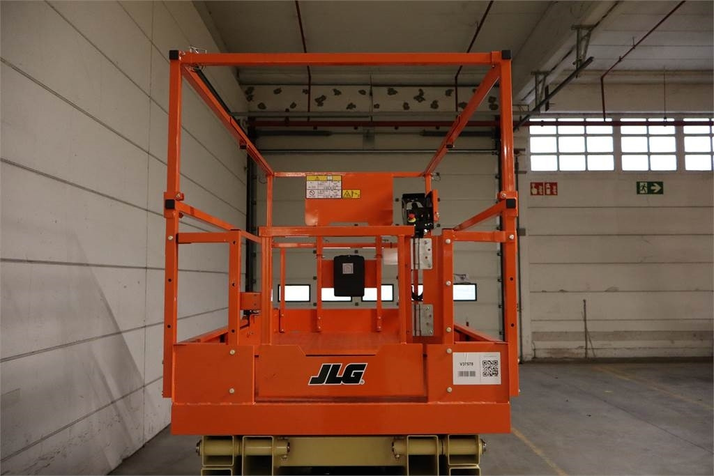 Ножична работна платформа JLG 3246ES: снимка 10