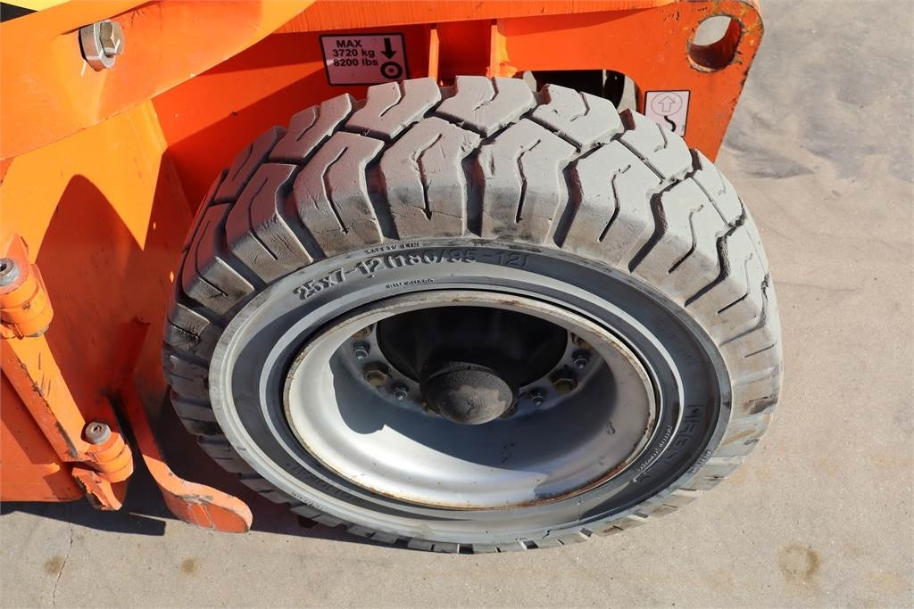 Артикулираща платформа JLG E300AJP: снимка 15