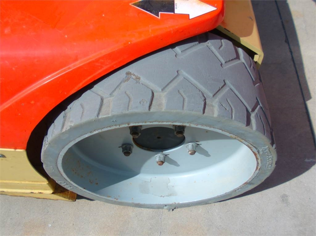 Вертикална работна платформа JLG Toucan 12E+: снимка 13