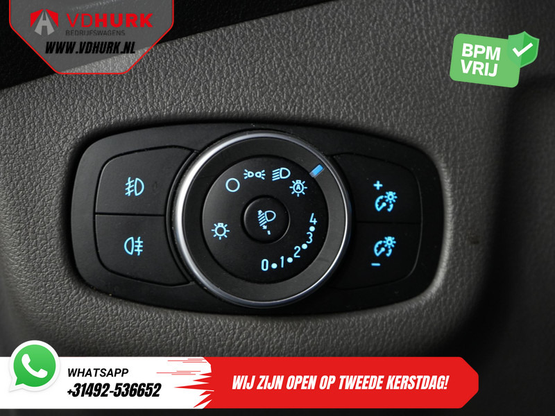 Малък ван Ford Transit Connect 1.5 TDCI 100 pk Trend L2 BPM VRIJ! DB Riem V.V/ Carplay/ Camera/ Airco/ Navi/ PDC/ Trekhaak: снимка 19 Малък ван Ford Transit Connect 1.5 TDCI 100 pk Trend L2 BPM VRIJ! DB Riem V.V/ Carplay/ Camera/ Airco/ Navi/ PDC/ Trekhaak: снимка 19